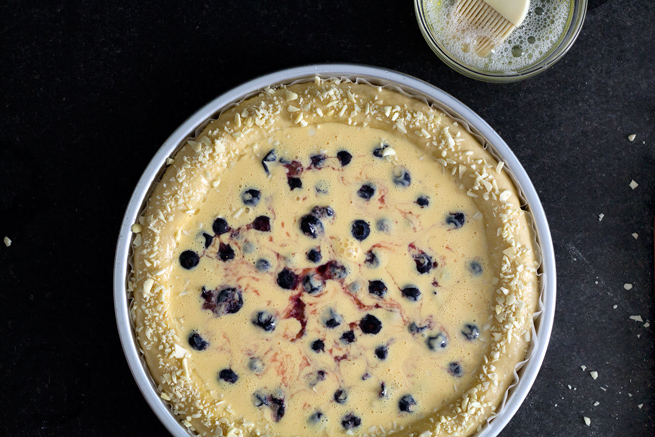 Gateau A La Sour Cream Blueberry Custard Lady And Pups