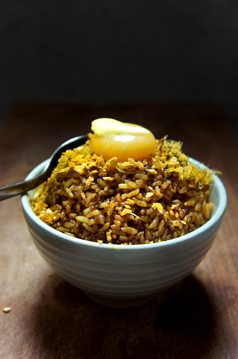 Gold on Gold Curry Fried Rice – Lady and Pups