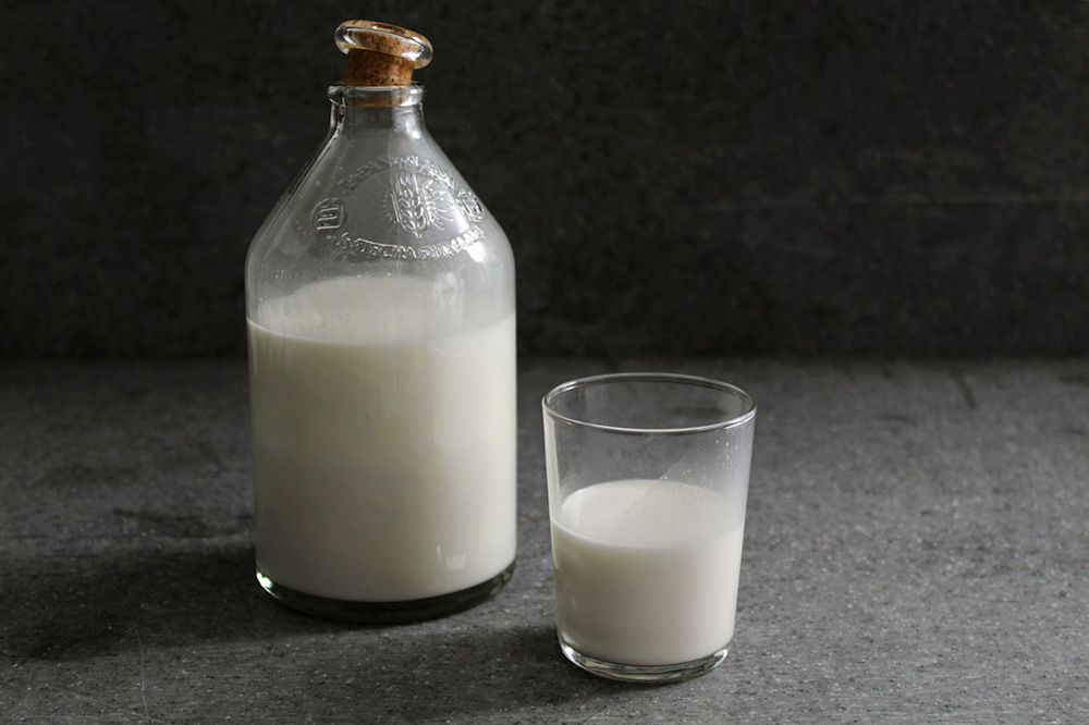 almond-milk14