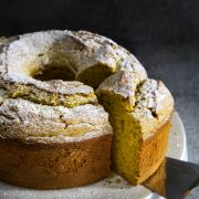 quitter's mango sauce cake