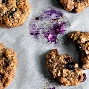 MONDAY BLUE-BERRY OATMEAL COOKIE