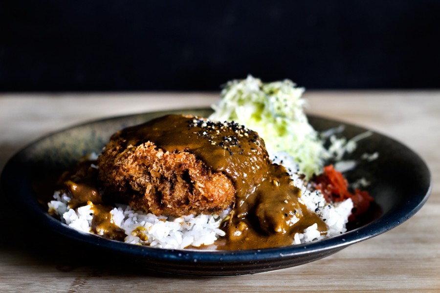 menchi katsu kare/ hamburger croquette w Japanese curry sauce Lady
