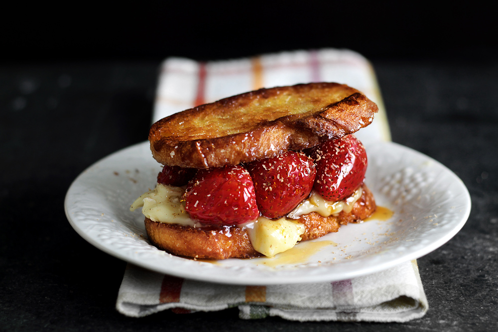 strawberry-brie-grilled-cheese18
