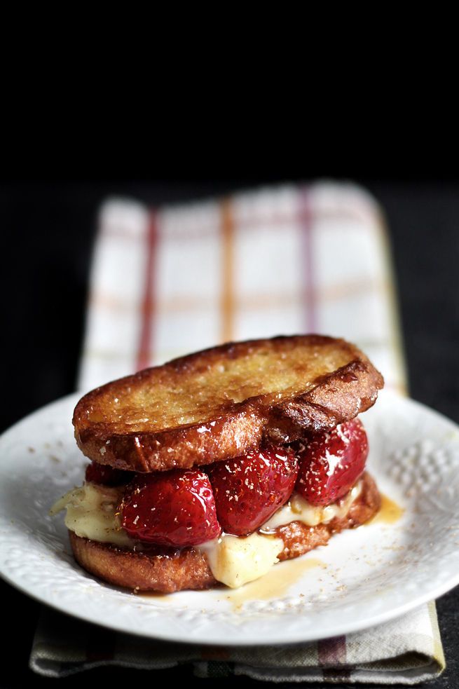 strawberry-brie-grilled-cheese19