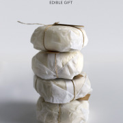 MINI BRIE + JAM PIE EDIBLE GIFT
