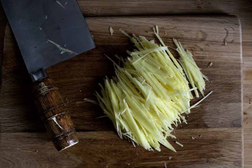 CARROT GINGERBREAD CAKE W/ CARDAMON FROSTING + GINGER FRIES Lady and Pups
