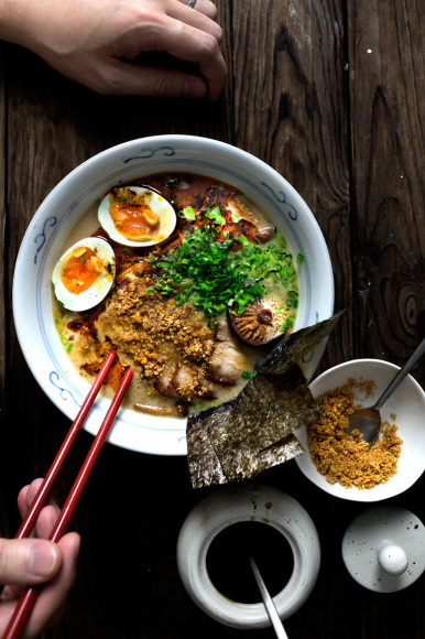THE VAMPIRE SLAYER RAMEN-EXPRESS – Lady and Pups