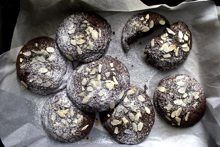 chocolate-muffin-tops04