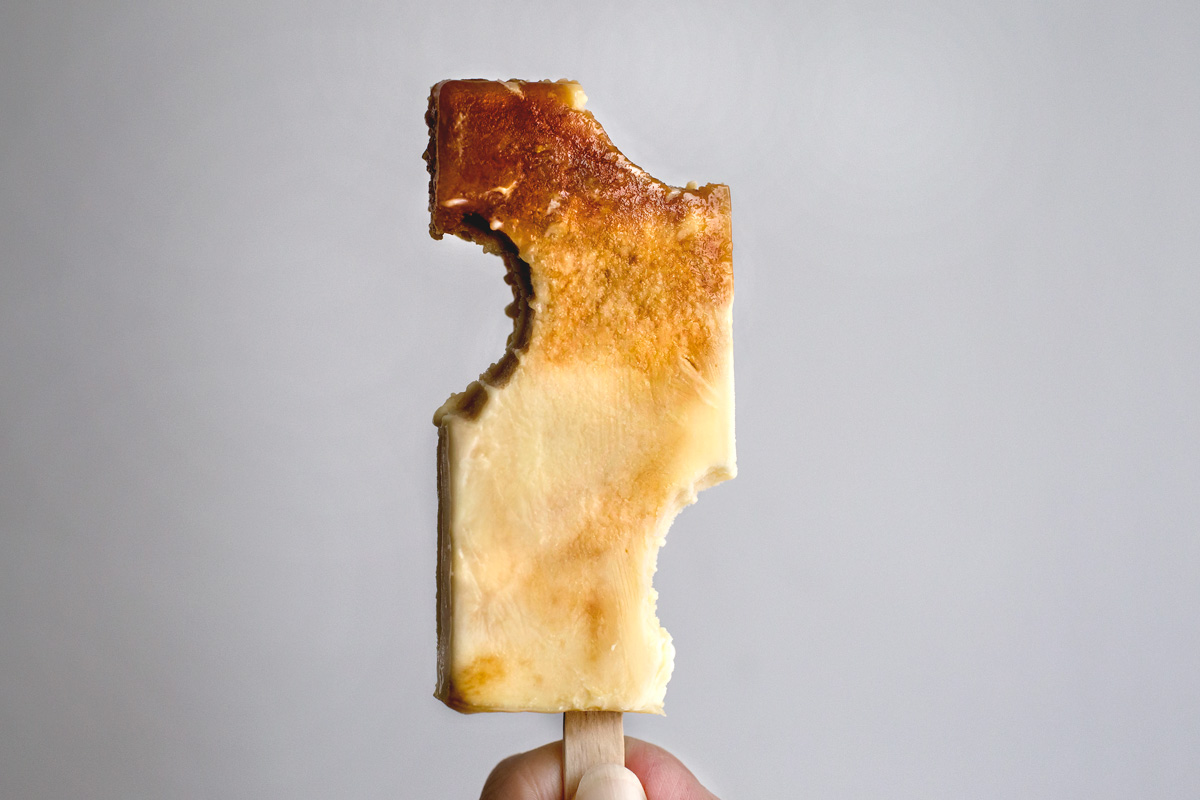 ombre-caramel-flan-popsicle15