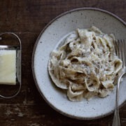 Gluten-free, low-carb, chewy all-purpose noodles made of chicken breast